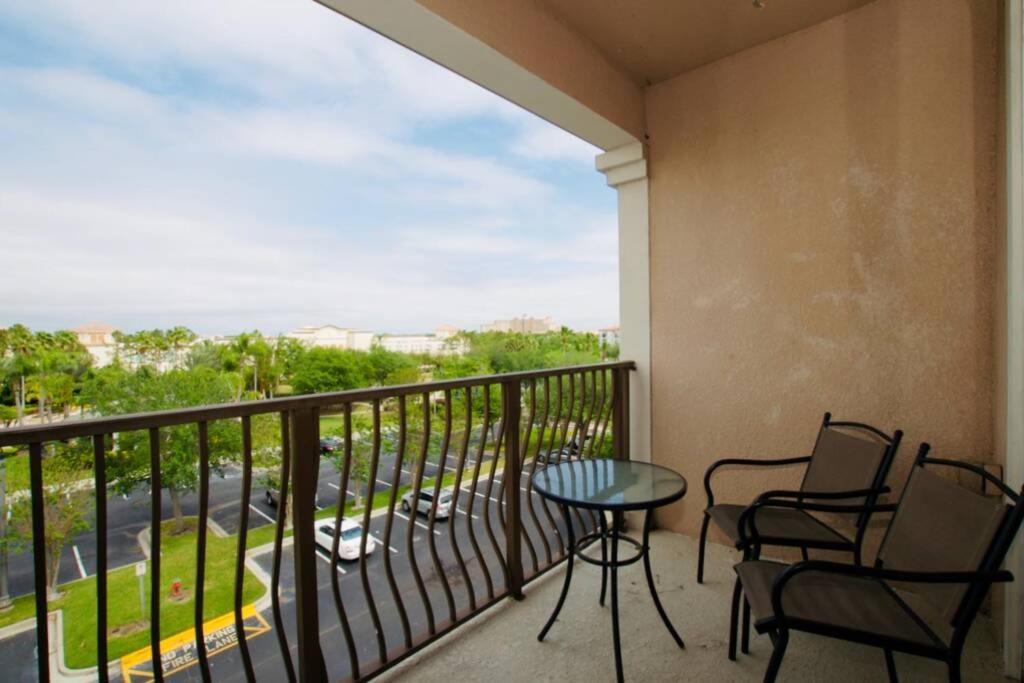 Vista Cay Standard 3 Bedroom Penthouse Orlando