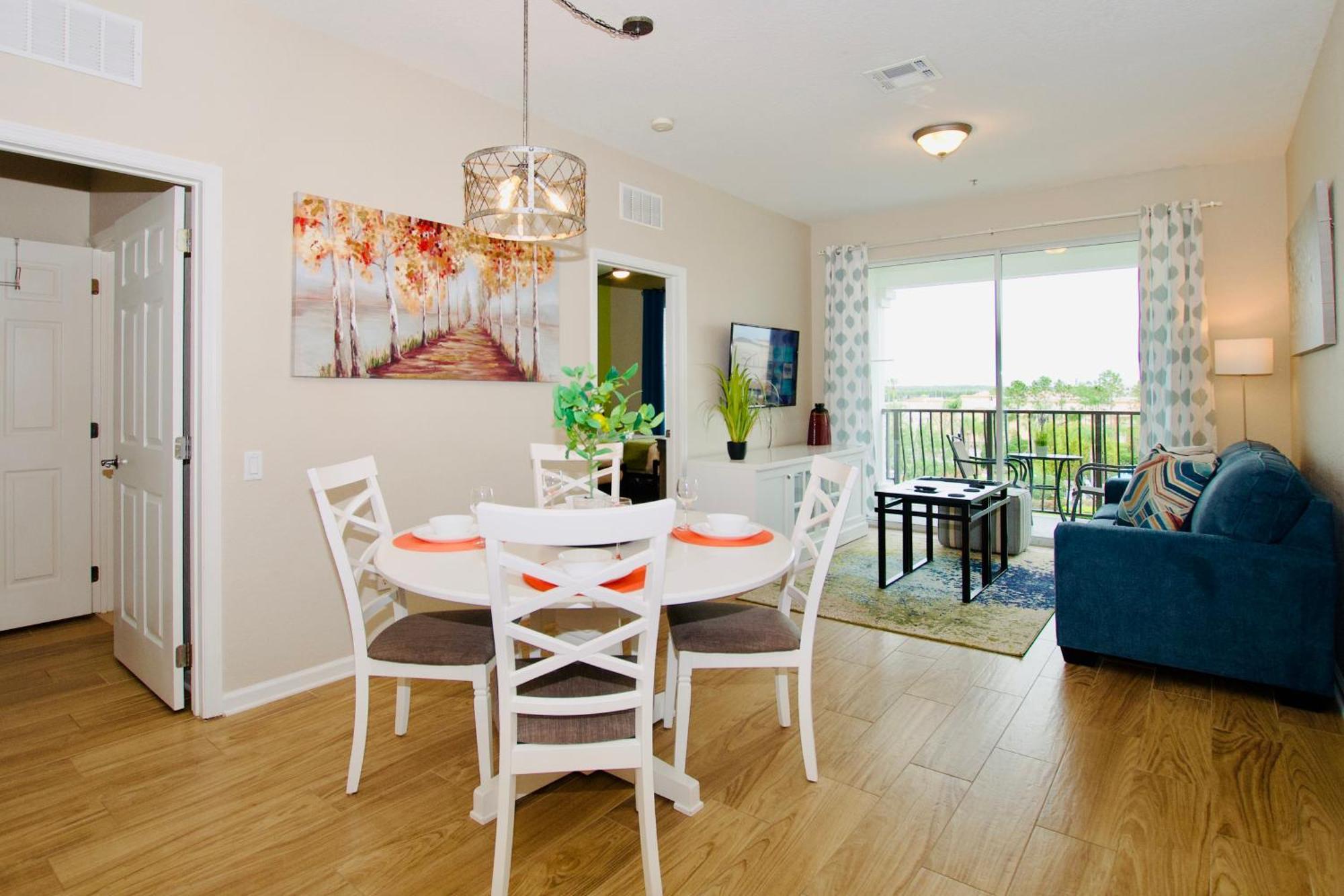 Vista Cay Standard 3 Bedroom Penthouse Apartment Orlando