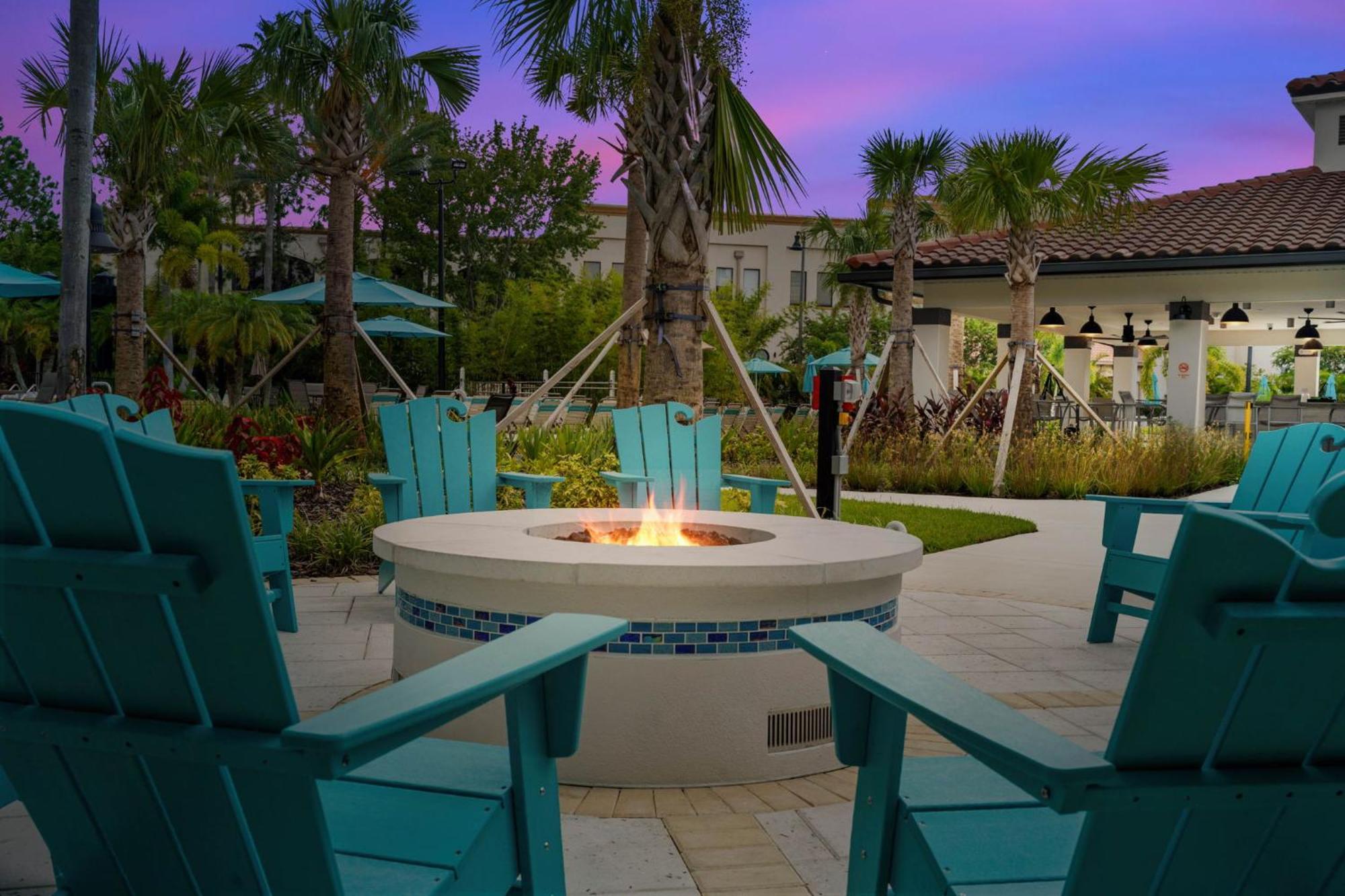 Apartment Vista Cay Standard 3 Bedroom Penthouse